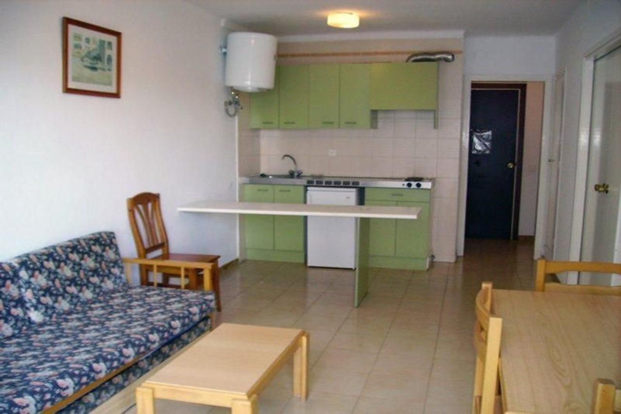 Apartamentos Port Gavina Els Pins Кембрилс Екстериор снимка