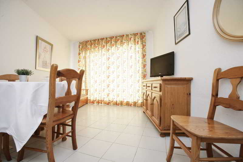 Apartamentos Port Gavina Els Pins Кембрилс Екстериор снимка