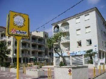 Apartamentos Port Gavina Els Pins Кембрилс Екстериор снимка