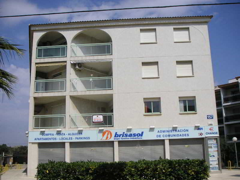 Apartamentos Port Gavina Els Pins Кембрилс Екстериор снимка